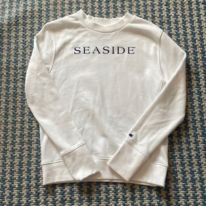 NWT Seaside style White crewneck. Super trendy good for beach. Size XS